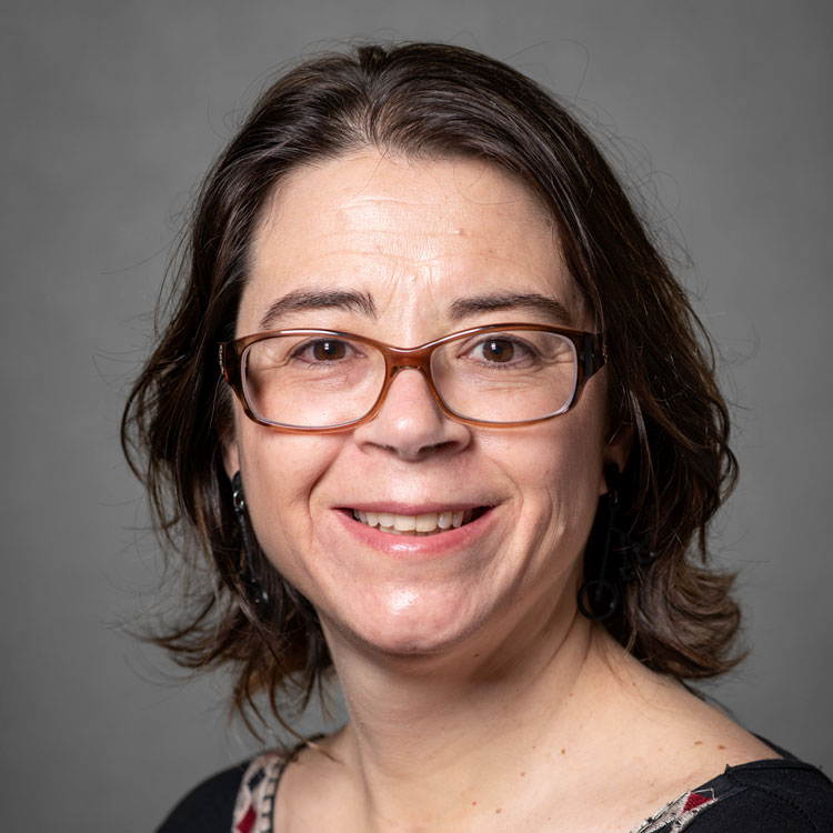 Claudia P Cortes