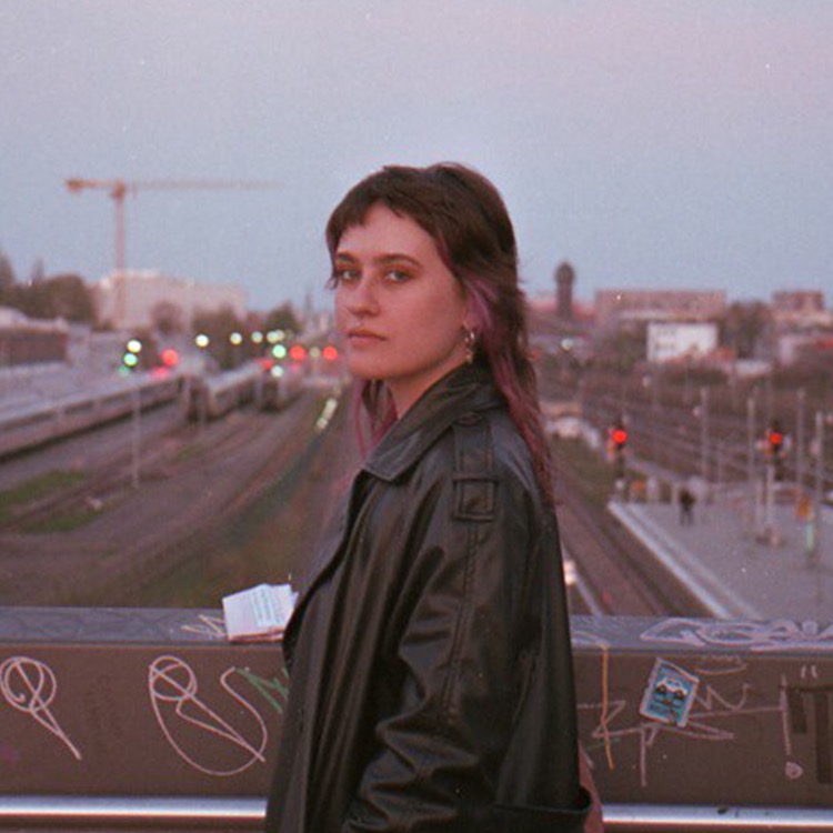  Iryna Shkoda