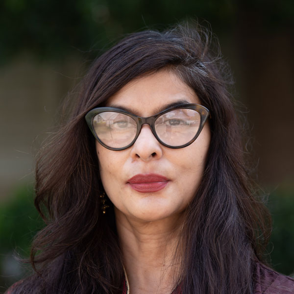 Deevia Bhana