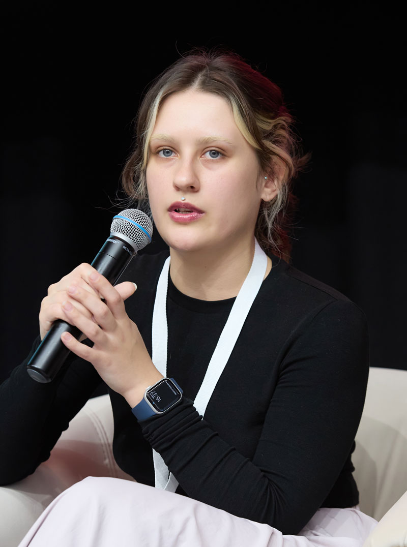 Iva Shkoda speaking at “Uniting Science and Community to accelerate the HIV response in EECA” on 11 November 2024