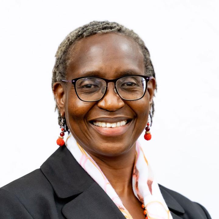 Elizabeth Bukusi